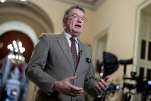 thomas-massie-continues-campaign-against-mike-johnson