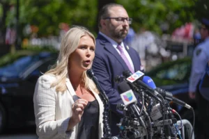 leavitt-argues-trump’s-new-friendships-stem-from-his-‘unifying-message’