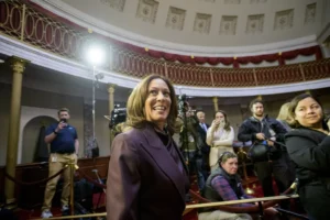 harris-swears-in-republican-senate-in-final-weeks-of-vice-presidency-–-washington-examiner