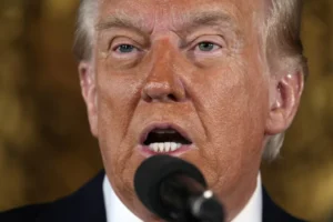 trump-signals-‘major-pardons’-on-the-way-for-jan.-6-defendants