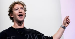 meta-follows-elon-musk’s-lead,-moves-staffers-to-billionaire-friendly-texas