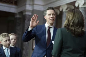 hawley-urges-house-to-undo-biden’s-‘sabotage’-before-trump’s-return-–-washington-examiner