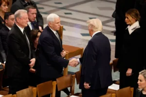 trump-shakes-hands-with-pence,-chats-with-obama-at-carter-funeral-–-washington-examiner