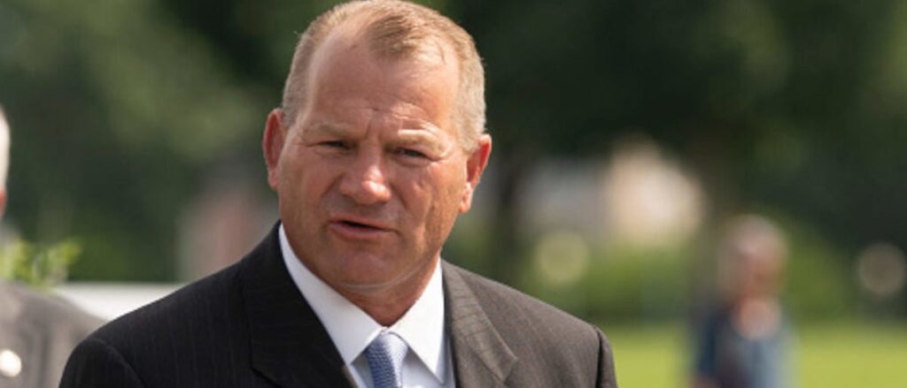 exclusive:-gop-rep-unveils-bill-to-honor-nation’s-law-enforcement-officers