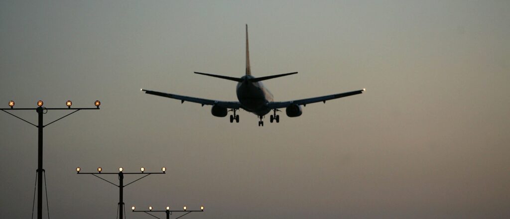 man-allegedly-crashes-car-through-fence-at-maine-airport-and-starts-driving-next-to-runway