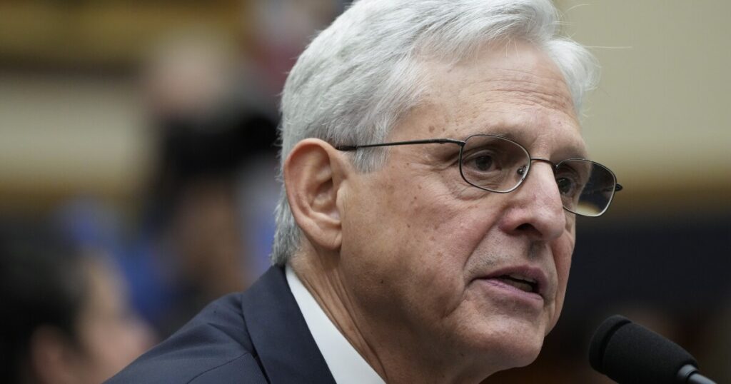 garland-says-there-is-only-‘one-rule’-of-law-for-both-republicans-and-democrats