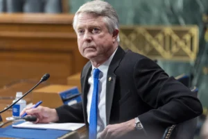 gop-senator-‘excited’-for-trump-cabinet-to-address-nation’s-health-crisis-–-washington-examiner