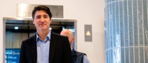 fact-check:-video-of-canadians-celebrating-trudeau’s-resignation-is-ai-generated