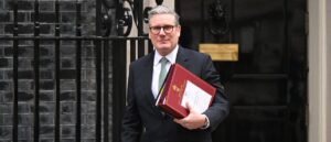 fact-check:-no,-keir-starmer-did-not-admit-he-labeled-claims-about-jimmy-savile-as-‘frivolous’