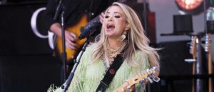 carrie-underwood-confirms-performance-at-donald-trump’s-inauguration