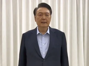 south-korean-authorities-detain-impeached-president-yoon-suk-yeol-–-washington-examiner