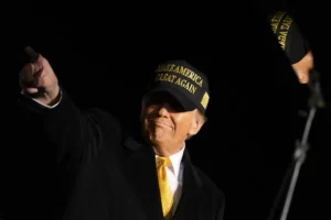 former-dnc-official-switches-allegiance-to-trump-–-washington-examiner