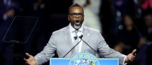 ‘who-are-you-loyal-to?’:-chicago-dems-turn-against-their-own-to-shield-criminal-migrants-from-ice