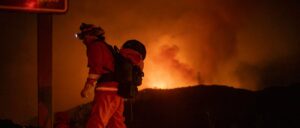 fact-check:-no,-this-video-does-not-show-people-looting-during-los-angeles-wildfires