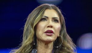 noem-makes-nice-with-native-tribe-who-banished-her-–-washington-examiner