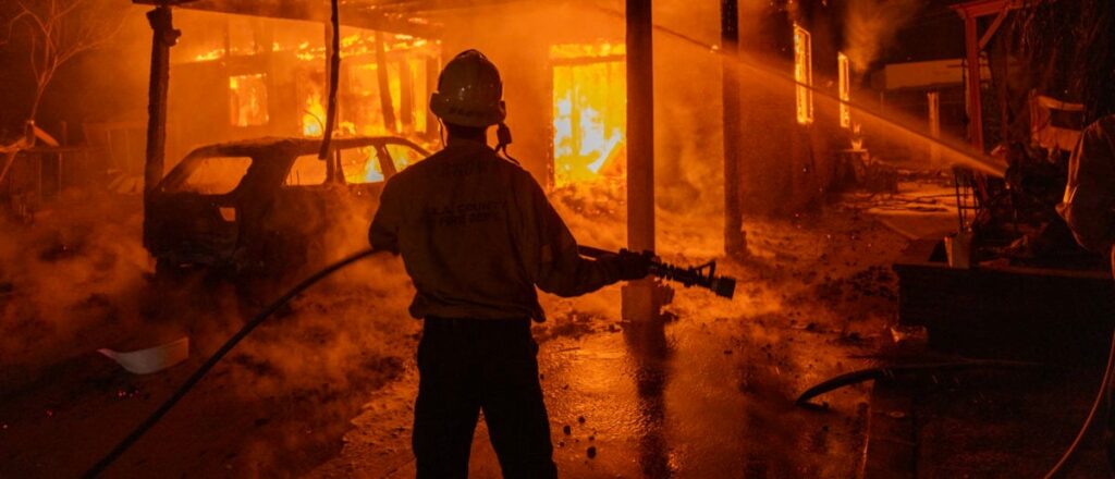 fact-check:-video-claims-to-show-family-dancing-to-la-fires