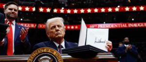 wold:-liberal-lawyers-are-wrong-—-trump-can,-and-should,-end-birthright-citizenship