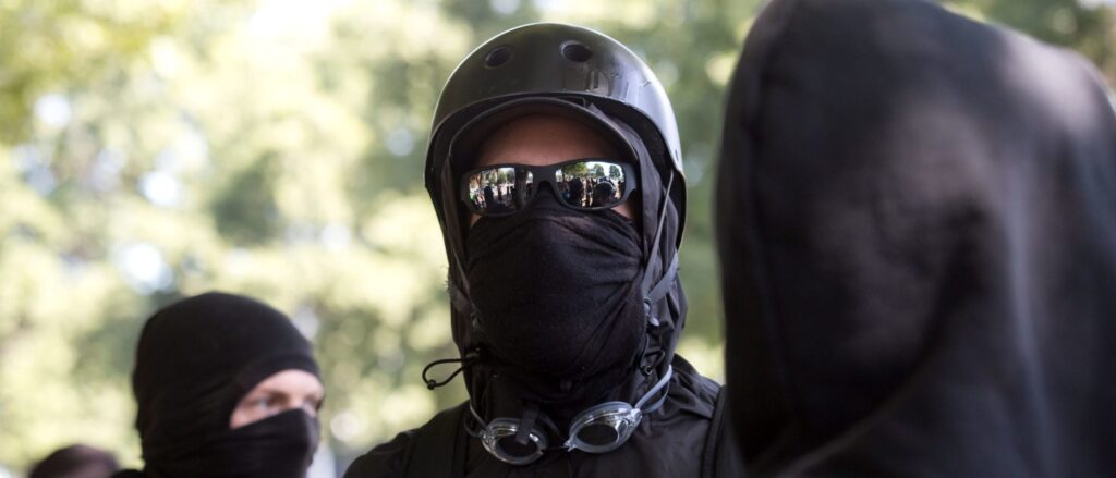 left-wing-oregon-attorney-gets-antifa-client’s-assault-case-dismissed