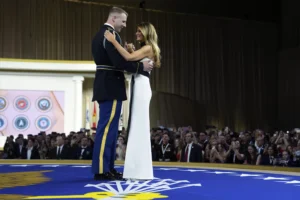 us-sergeant-‘overwhelmed-with-joy’-during-inaugural-dance-with-melania-trump-–-washington-examiner