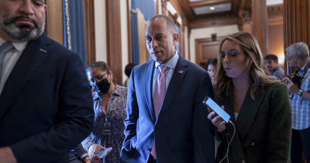 watch-live:-house-democrats-hold-briefing-after-meeting-about-motion-to-oust-mccarthy-as-speaker
