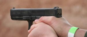 report:-security-guard-confronts-shoplifters,-gets-killed.-family-left-to-pick-up-pieces