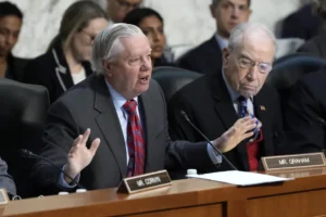 graham:-steele-dossier-a-bunch-of-bulls***-–-washington-examiner