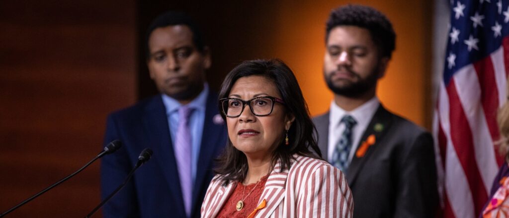 dem-rep-doubles-down-on-claim-trump-contributed-to-fatal-aviation-disaster