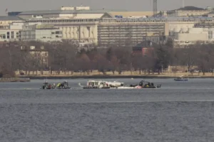 watch-live:-ntsb-hold-press-briefing-on-dc-plane-crash-investigation-–-washington-examiner