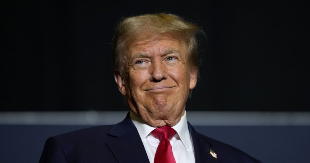 trump-questions-why-gop-is-‘always-fighting-among-themselves’