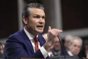 hegseth-wants-‘highest-possible-standards’-for-pilots,-air-traffic-controllers