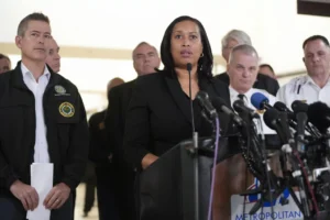 watch-live:-dc-mayor-muriel-bowser-gives-update-on-potomac-plane-crash-–-washington-examiner