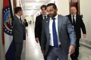 trump-forces-another-round-of-fbi-officials-to-retire,-resign,-or-be-fired-–-washington-examiner