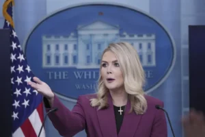 watch-live:-karoline-leavitt-holds-white-house-briefing-after-dc-plane-crash-–-washington-examiner