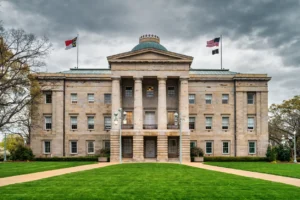 texas-republican-joined-by-north-carolina-democrat-on-stolen-valor-bill-–-washington-examiner