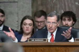 barrasso-dodges-on-whether-rfk-jr.-has-enough-votes-for-hhs-confirmation-–-washington-examiner