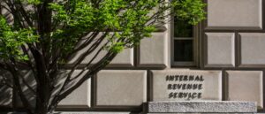 fact-check:-did-1,500-irs-agents-resign-after-trump-threatened-them-with-‘border-duty?’