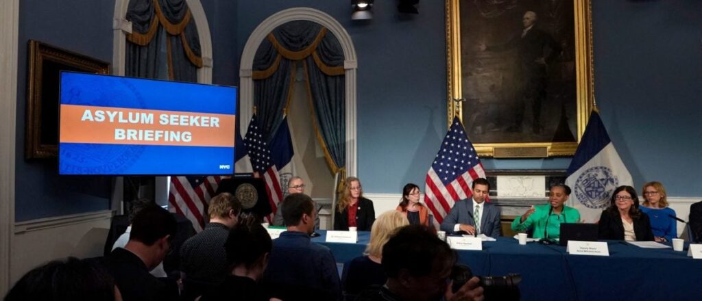 top-biden-hhs-official-funneled-billions-to-migrants-through-her-nonprofit-connections