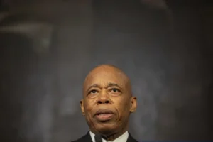 eric-adams-expands-nyc-cooperation-with-ice-–-washington-examiner