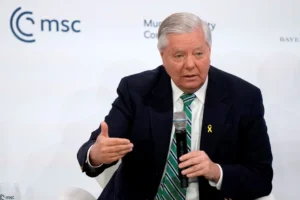 graham-charts-out-potential-pathway-for-ukraine-nato-membership-–-washington-examiner