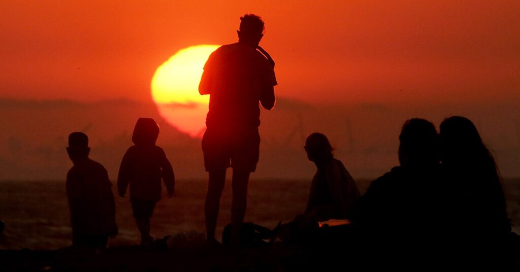 september’s-record-shattering-heat-was-‘absolutely-gobsmackingly-bananas’