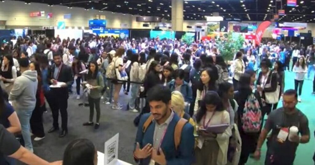 men-overrun-tech-conference-intended-for-women-by-registering-as-non-binary,-leaving-hundreds-of-woke-attendees-in-tears-(video)-|-the-gateway-pundit-|-by-cullen-linebarger