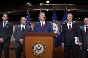 hern-says-democrats-are-‘going-crazy’-that-musk-is-finding-waste