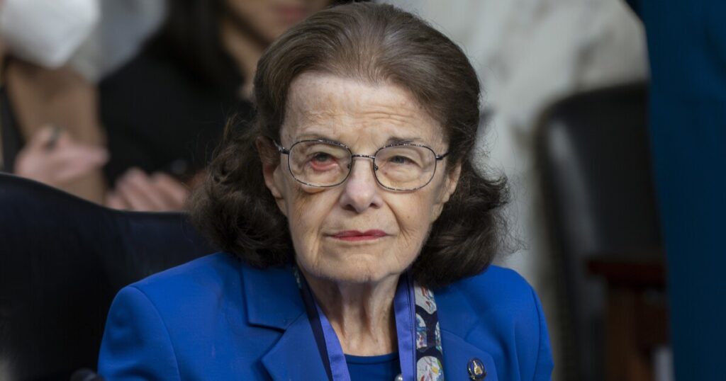 watch-live:-dianne-feinstein-to-lie-in-state-at-san-francisco-city-hall