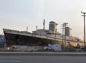 historic-american-made-ocean-liner-departs-for-one-final-voyage-–-washington-examiner