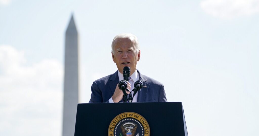watch-live:-biden-delivers-remarks-on-$9-billion-student-loan-relief-plan
