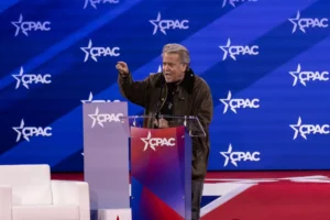 steve-bannon-falls-in-line-with-plaudits-for-elon-musk-at-cpac-–-washington-examiner