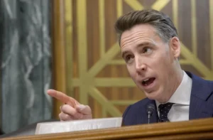 hawley-embraces-populism-in-‘vote-a-rama’-–-washington-examiner