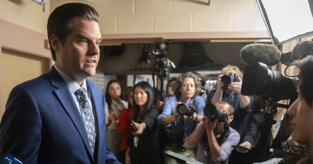 how-democrats-could-use-gaetz’s-mccarthy-attacks-to-their-benefit