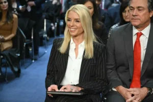 bondi-says-biden’s-weaponized-doj-is-under-review:-‘it-ends’-–-washington-examiner