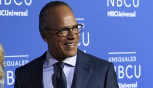 lester-holt-to-step-down-as-anchor-of-nbc-nightly-news